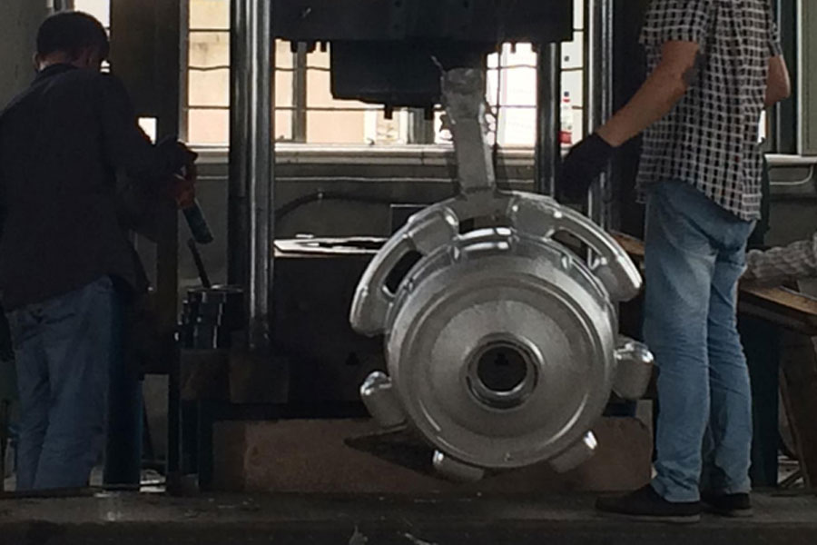 China-Permanent-Mold-Casting-Service-In-China-123