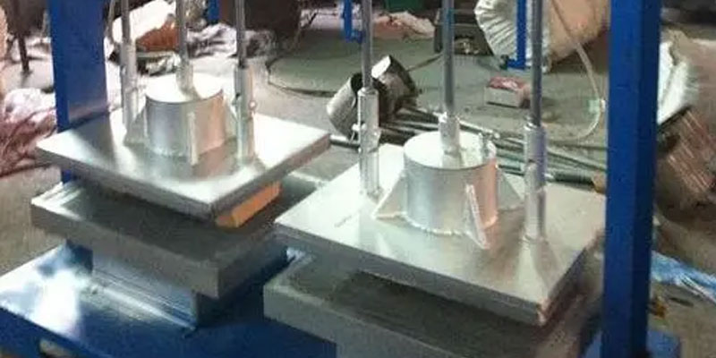 Permanent Mold Casting Process (7)